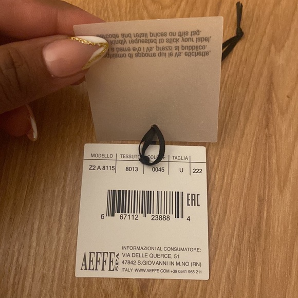 Moschino Snake- Embossed Leather Cardholder Wallet - Picture 7 of 8